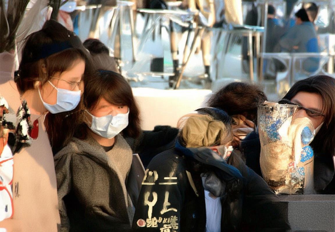 雷霆主场巅峰对决：季后赛席位争夺战一触即发