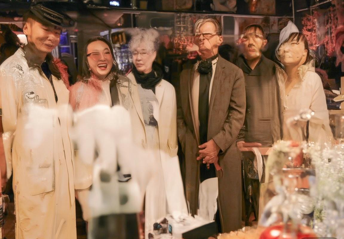 高尚之心照亮人生旅程：真善美价值观与实践之道